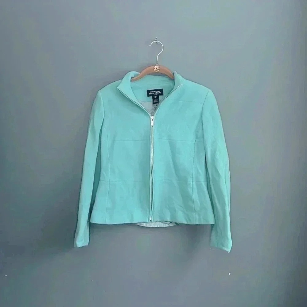 Jones New York blue wool blend light weight jacket Womans size 6 P
